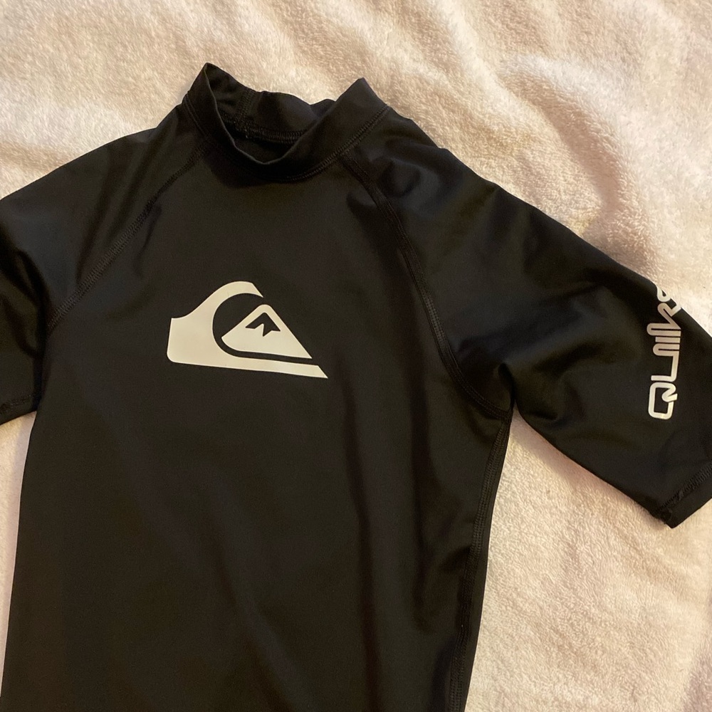 Boys Rashguard - Picture 2 of 3